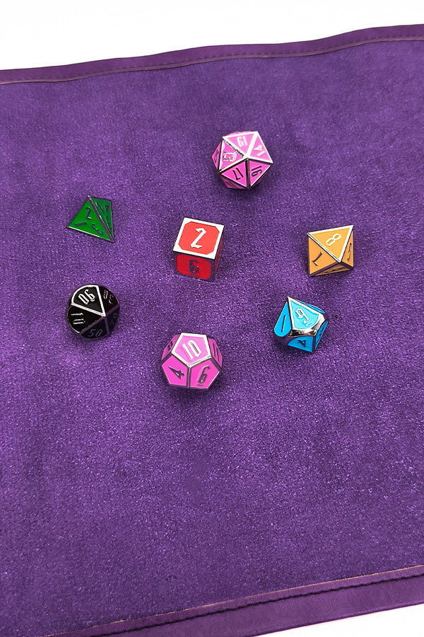 Tiny Tina's Wonderlands Dice Set & Mat